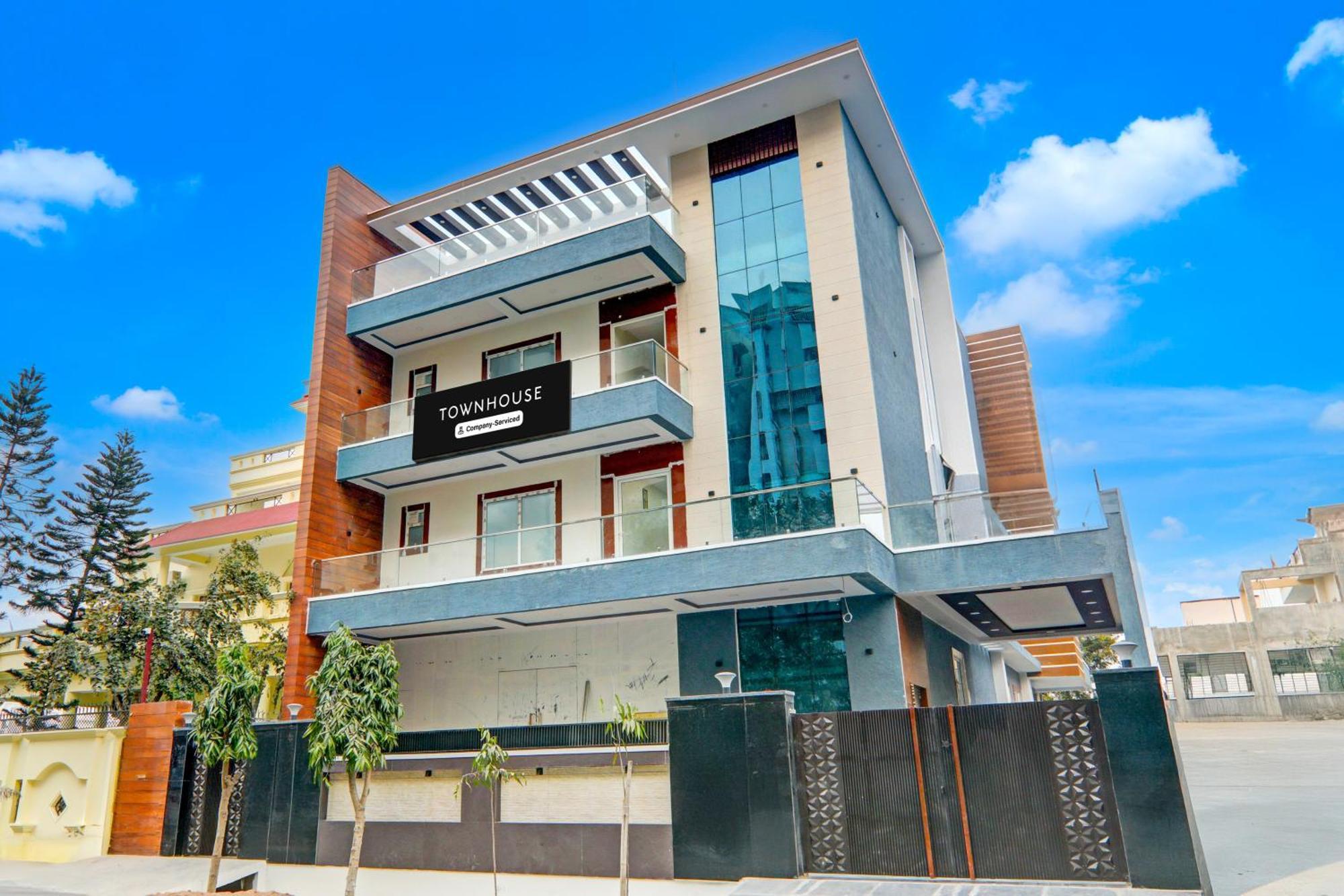 Hotel Super Townhouse Sector 4 Gomti Nagar Vistar