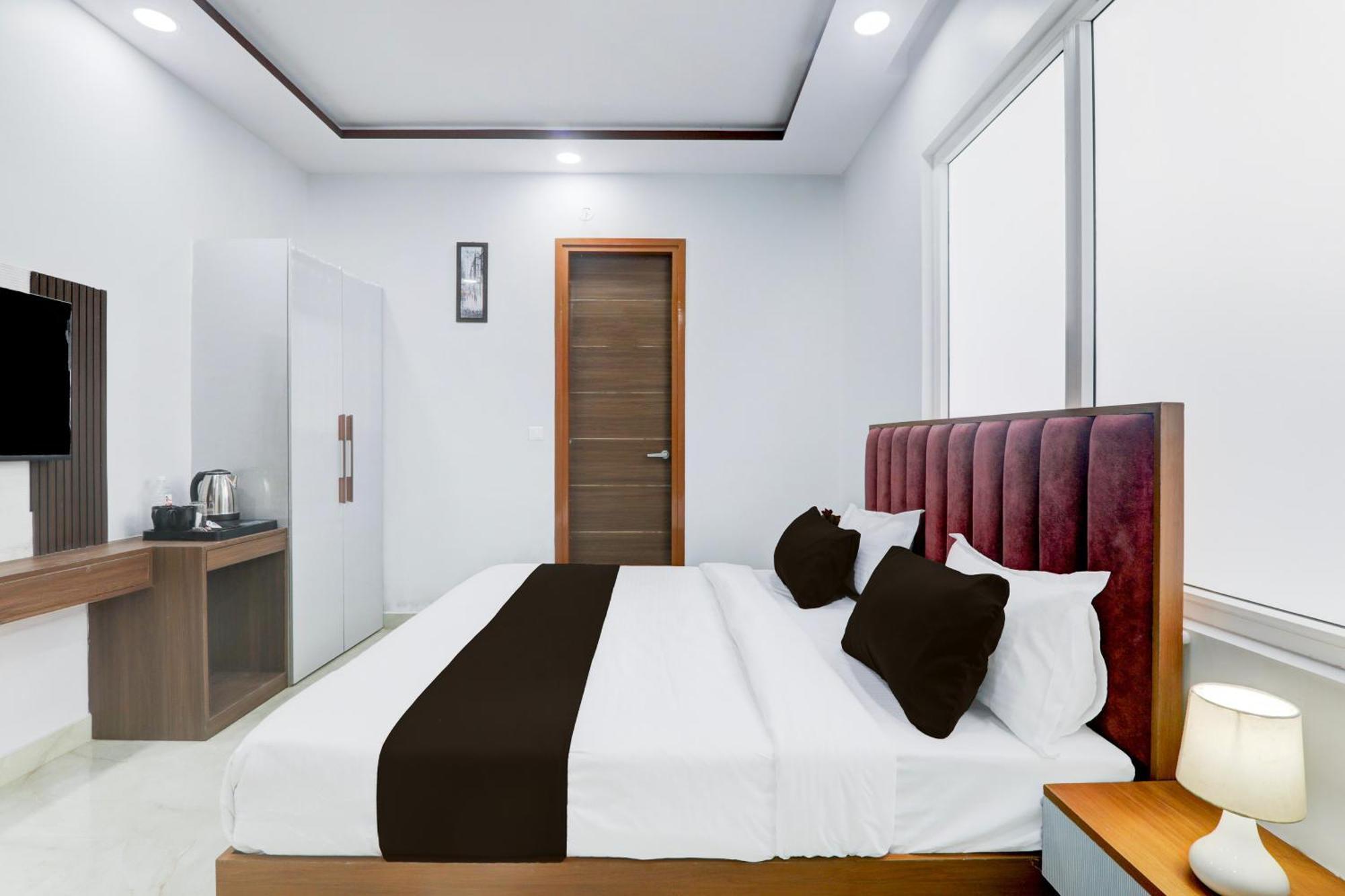 Hotel Super Townhouse Sector 4 Gomti Nagar Vistar